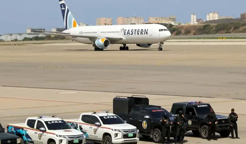 Regresan 208 migrantes venezolanos desde EEUU con apoyo del Estado