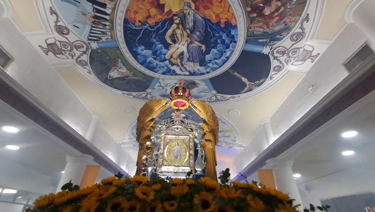 El templo en su honor, ubicado en el sector Las Morochas, estuvo colmado de una espiritualidad profunda.