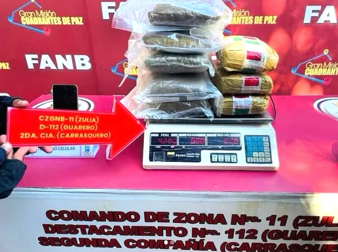 Capturados dos individuos con droga en Caño el Indio en Mara