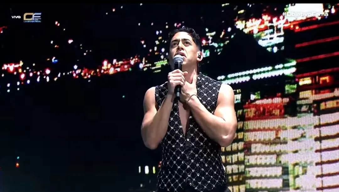 Dio cantó el tema "Un buen perdedor" de Franco De Vita.