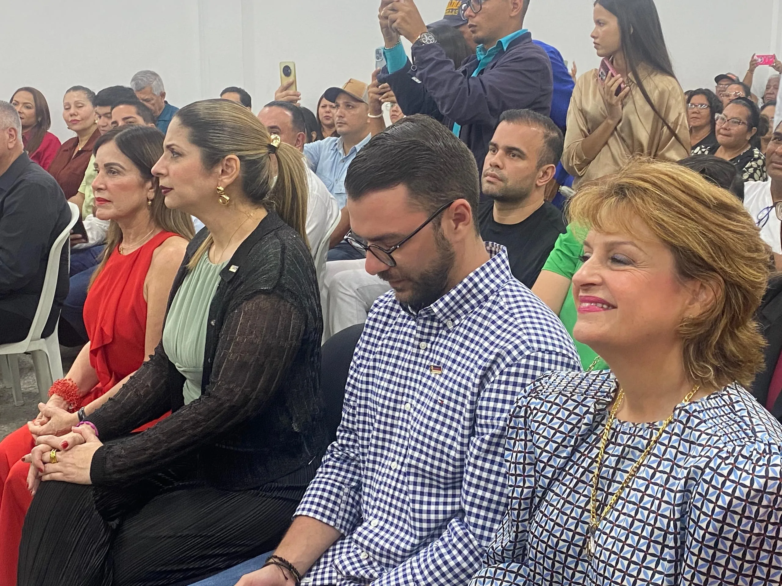 La Chinita volvió a casa y bendijo los espacios y el corazón de UNT Zulia