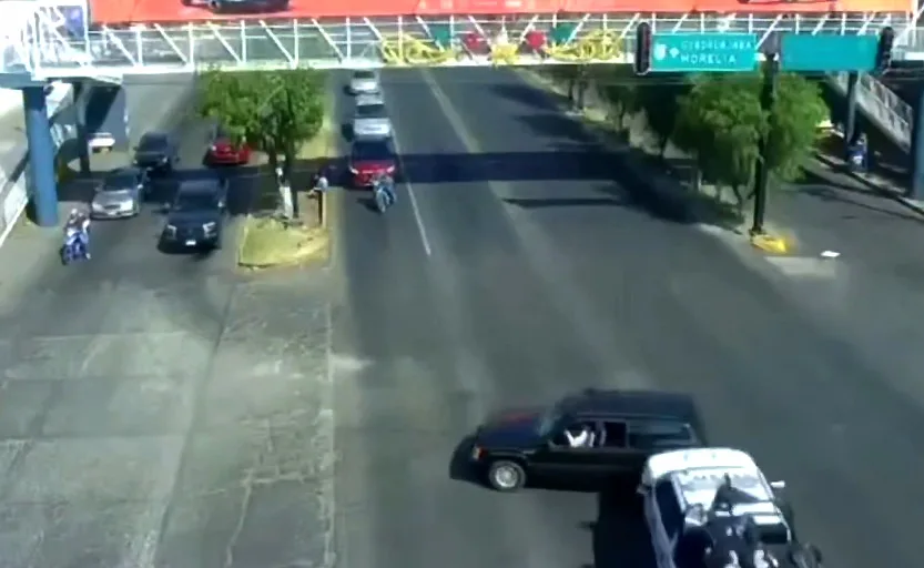 Mueren cuatro personas en México en horrendo choque 2 t