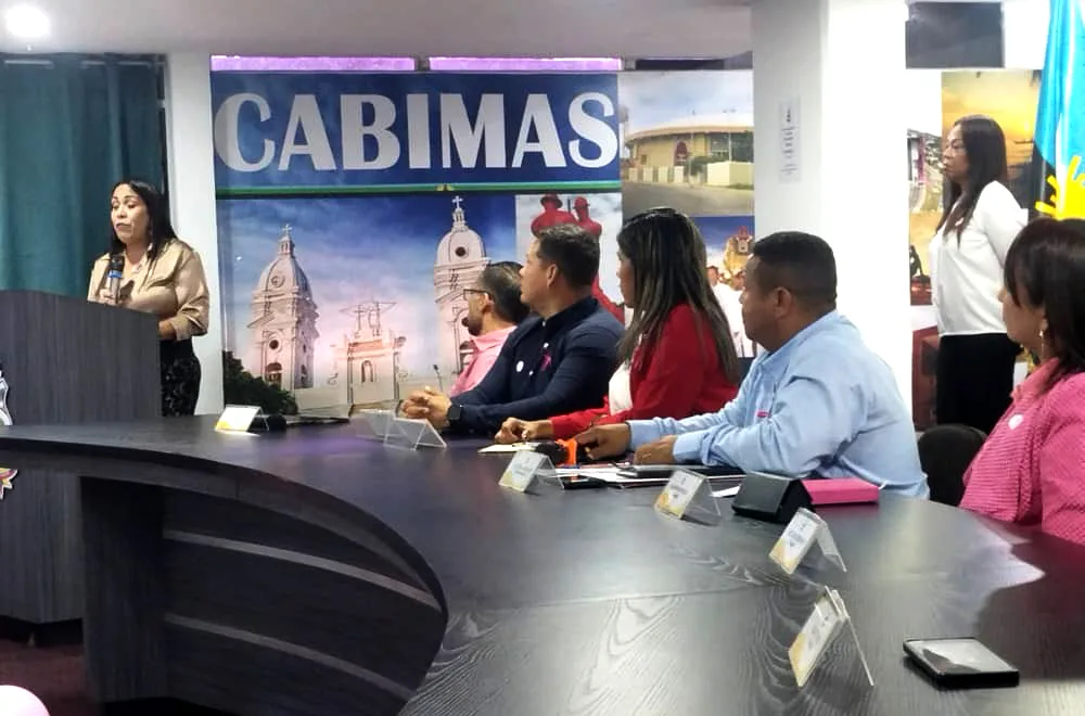 Sesión especial en Cabimas por Mes Rosa