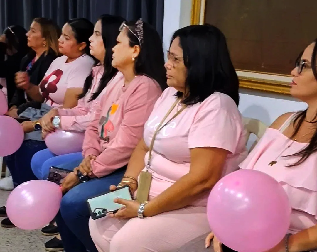 Sesión especial en Cabimas por Mes Rosa