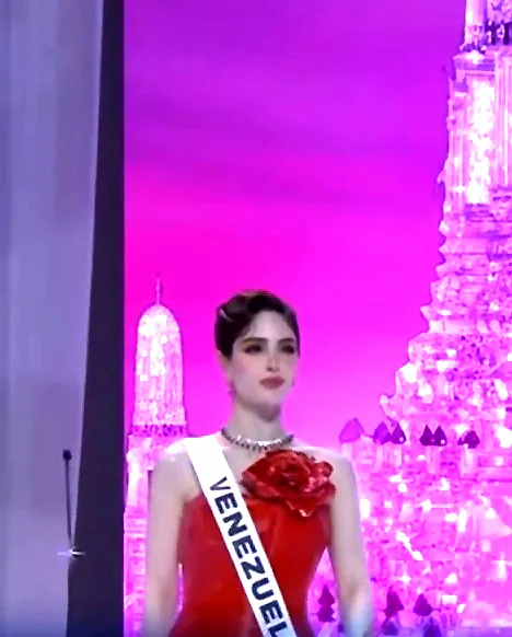 Stephany Abasali entre las favoritas del Miss Universo