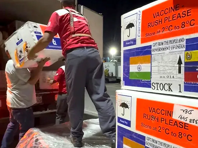 Venezuela recibe 135 mil nuevas vacunas provenientes de la India