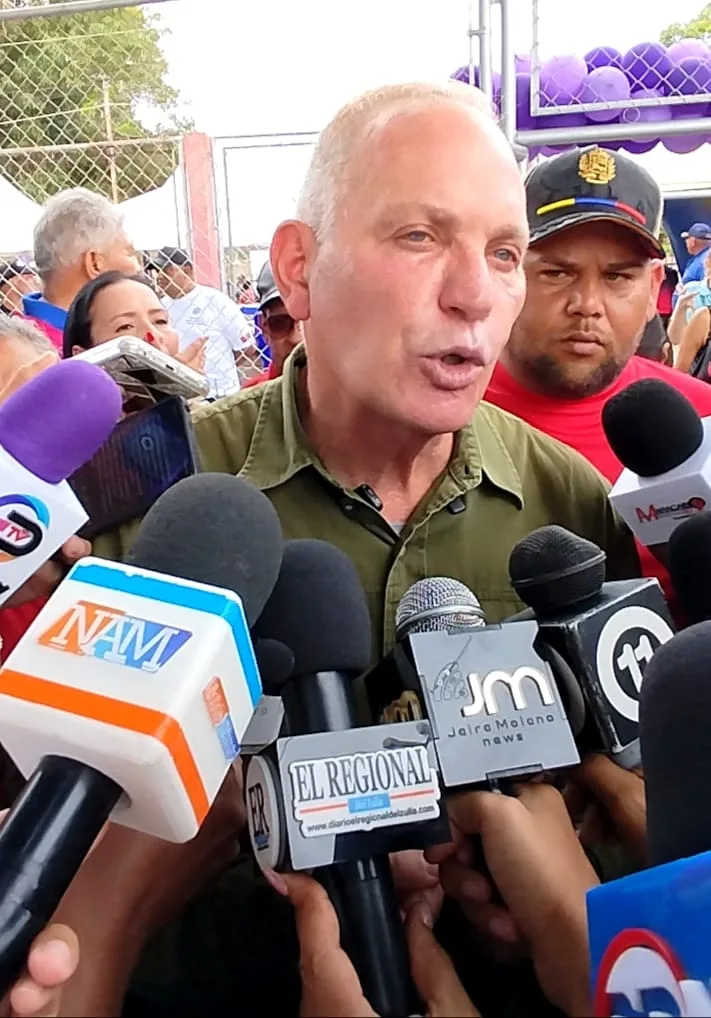 Alcalde Di Martino “El diálogo es la única vía para la paz del país”