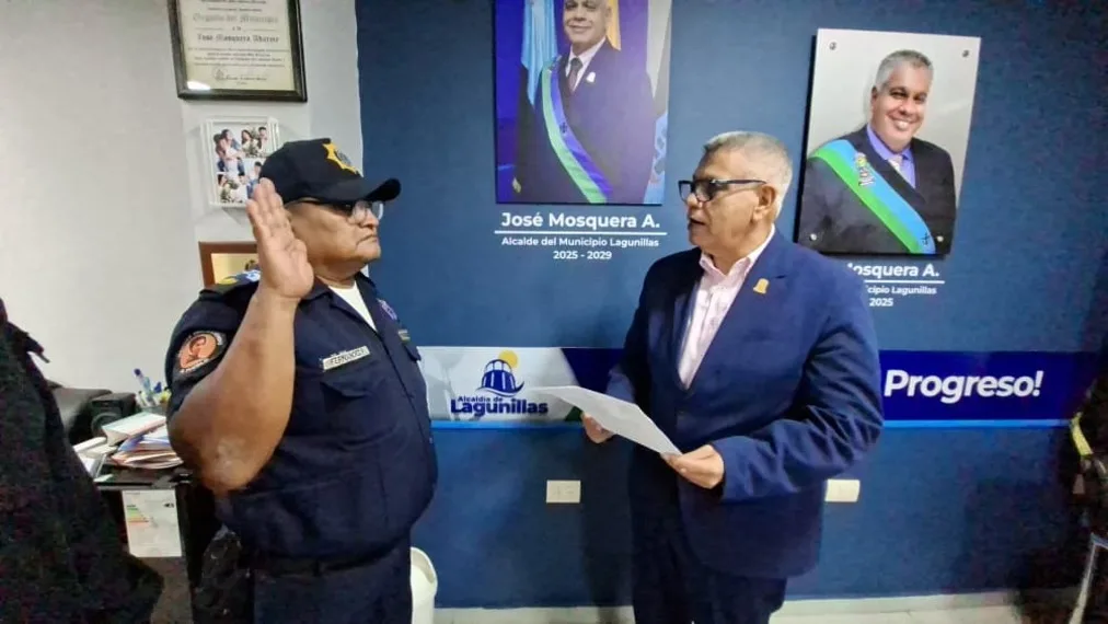 Alcalde José Mosquera juramentó al inspector encargado del ICAP en Polilagunillas