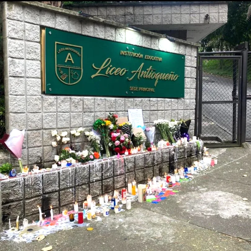 Colombia llora la tragedia donde murieron 16 adolescentes