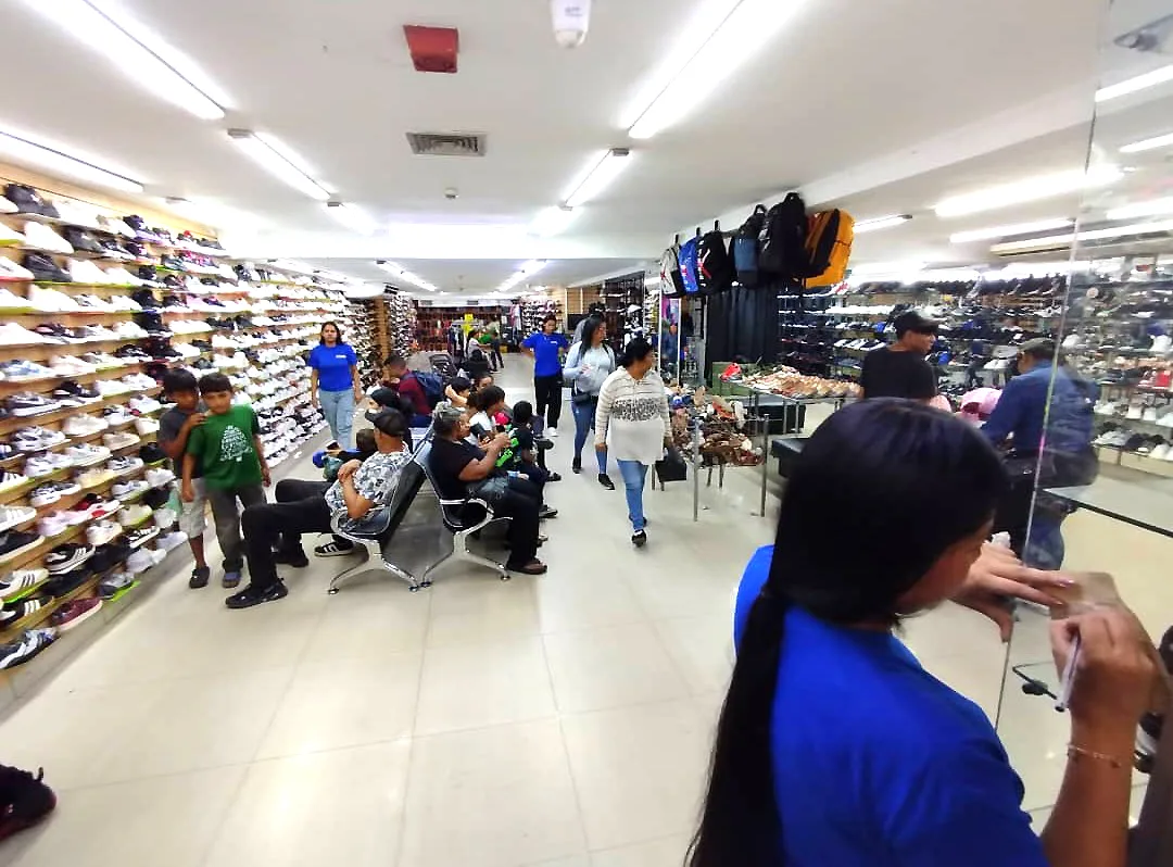 Compras navideñas en Maracaibo