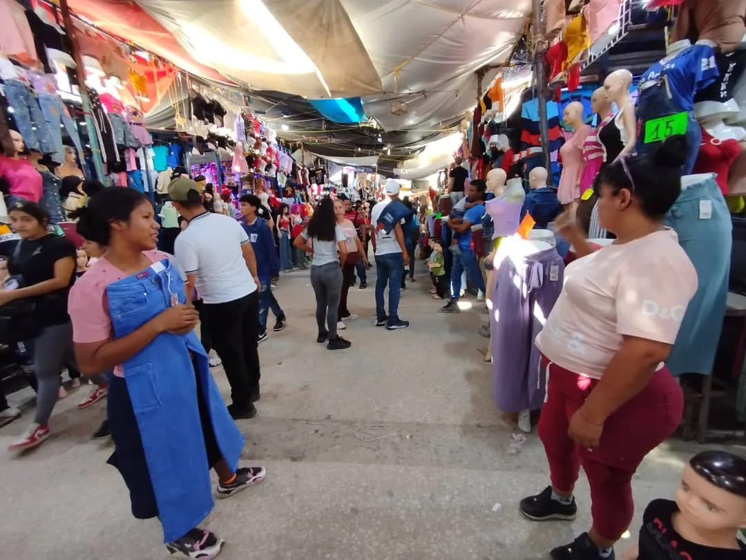 Compras navideñas en Maracaibo