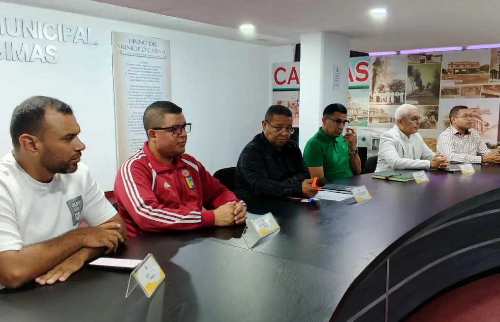 En sesión especial reconocen a ilustres escritores en Cabimas