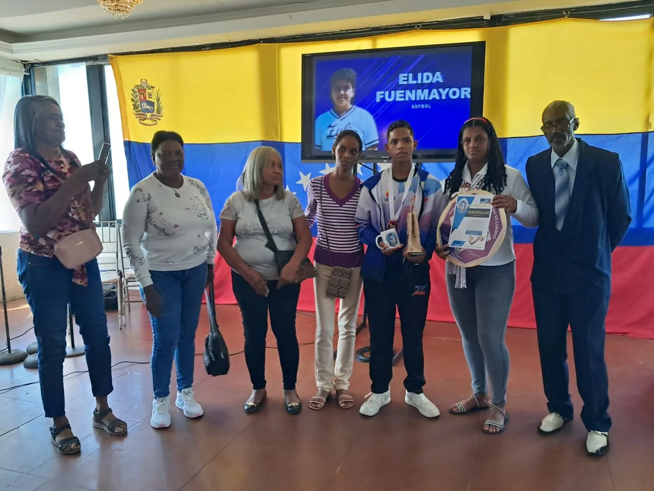 Glorias Deportivas de Venezuela reconoce a El Regional del Zulia 18