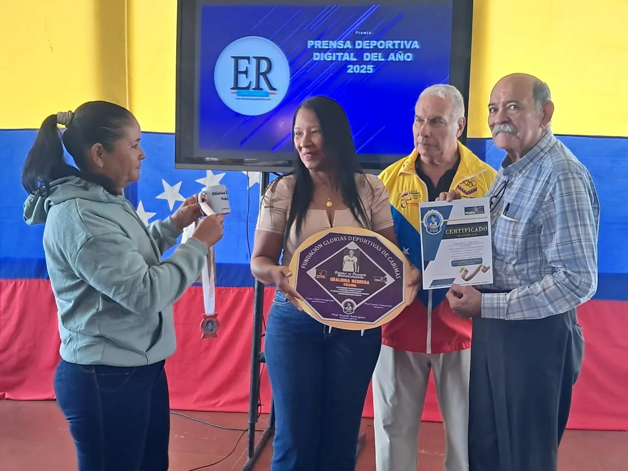 Glorias Deportivas de Venezuela reconoce a El Regional del Zulia 22