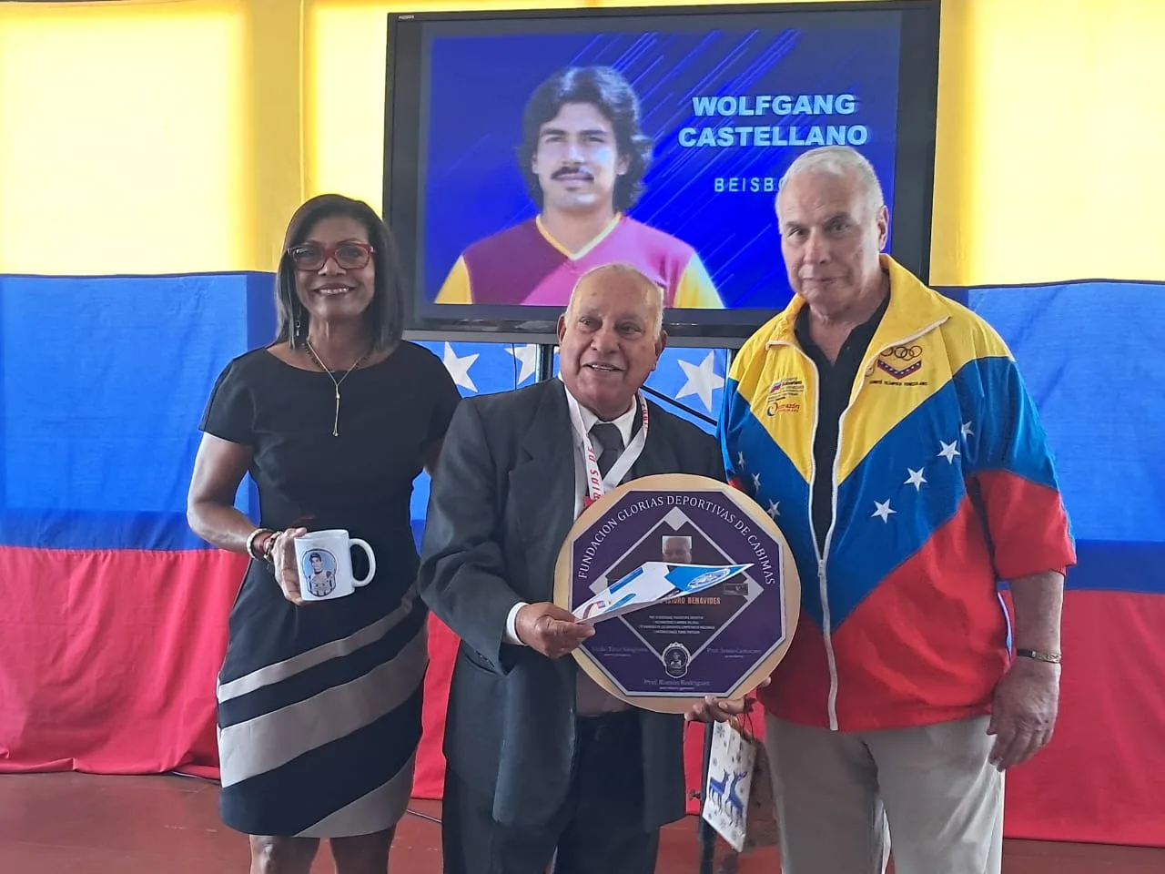 Glorias Deportivas de Venezuela reconoce a El Regional del Zulia 23