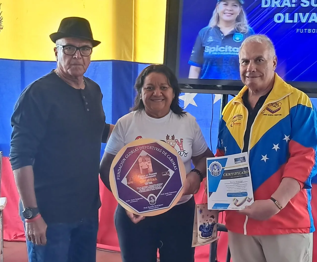 Glorias Deportivas de Venezuela reconoce a El Regional del Zulia 34