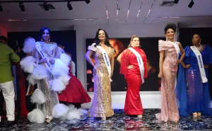 Marysabel Geraldo Barrientos se corona como Sra. Expoclásica Venezuela 2025 en Caracas