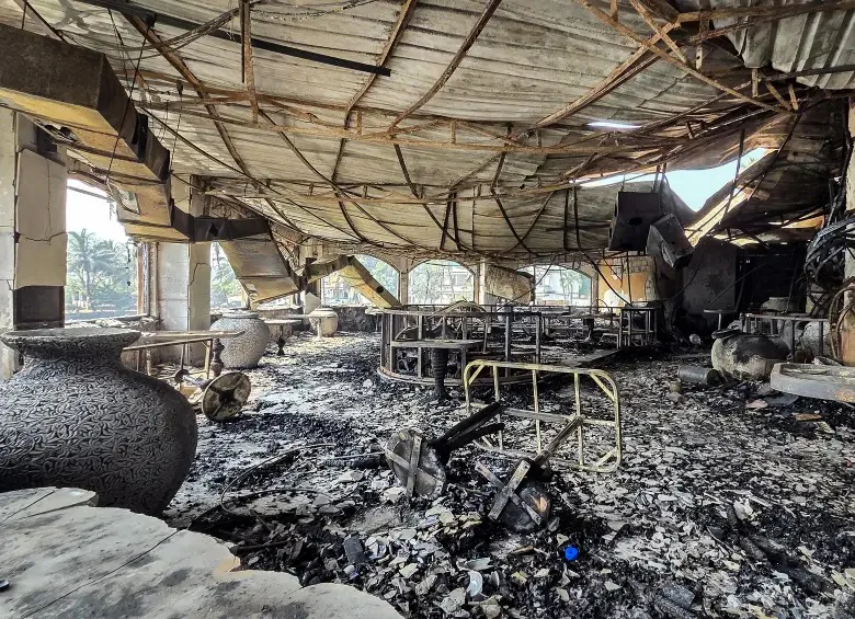 Incendio en popular club nocturno de turistas en India dejó al menos 25 muertos 