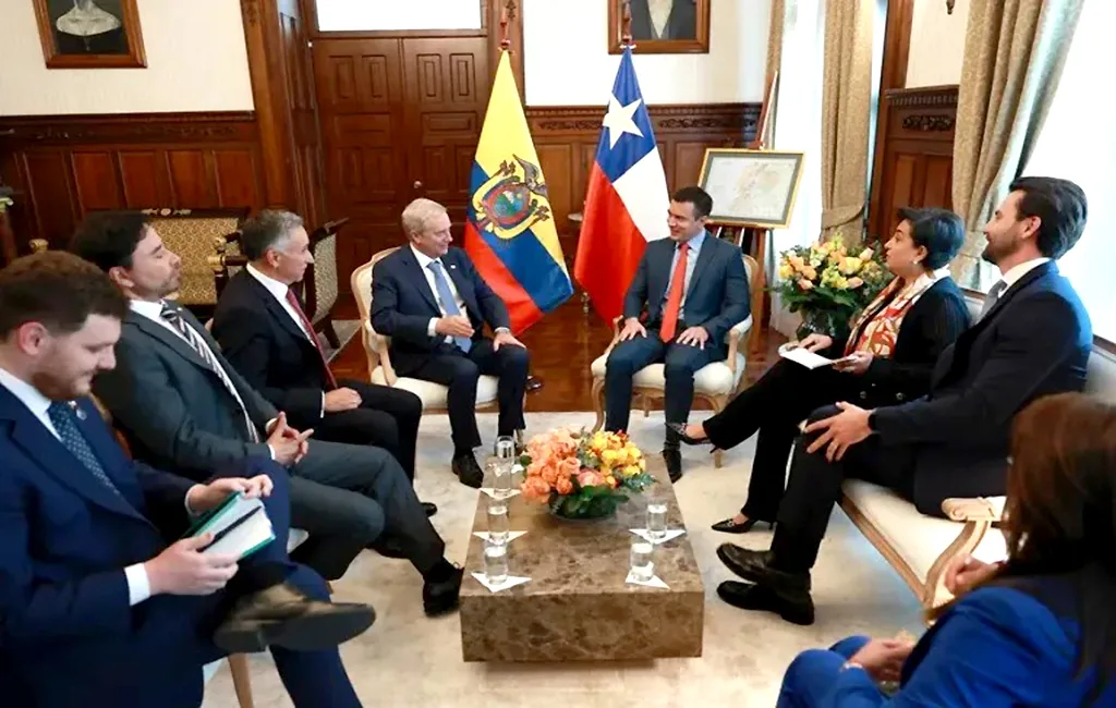 Kast y Noboa