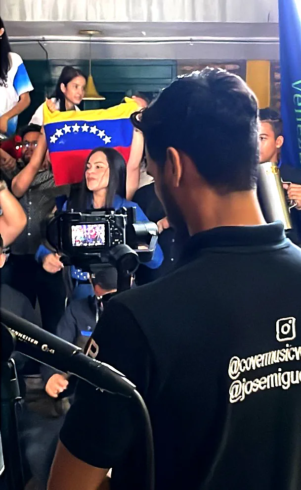 Los Hijos de la Chinita celebran el estreno de su nuevo cover