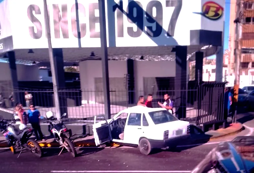 Maracaibo.- En las últimas 24 horas, se han registrado ocho accidentes de tránsito en Maracaibo, resultando en una persona fallecida y más de diez lesionados, según informó el comisario José Primera, Secretario de Seguridad Ciudadana de la ciudad.