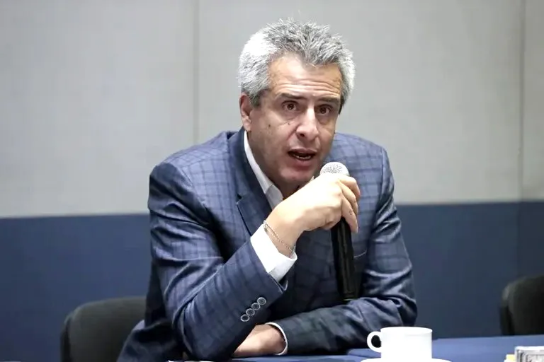 Ordenan cárcel para dos exministros de Petro por su presunta corrupción 2 r