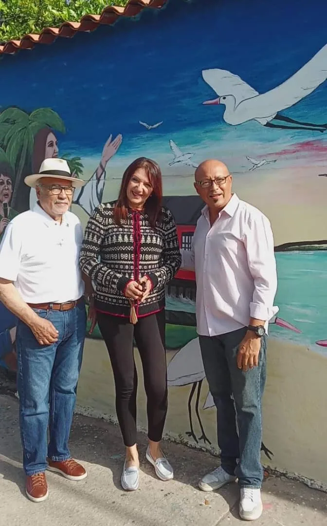 Jhonny Parra visita mural dedicado a la Gaita Playera