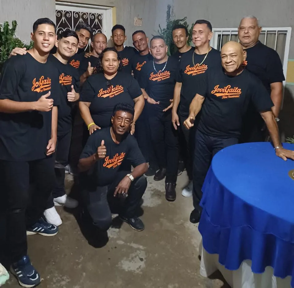 Jovigaita presentó “Navidad en Familia”