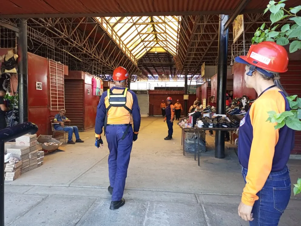“Protección Civil y preparación del Pueblo”