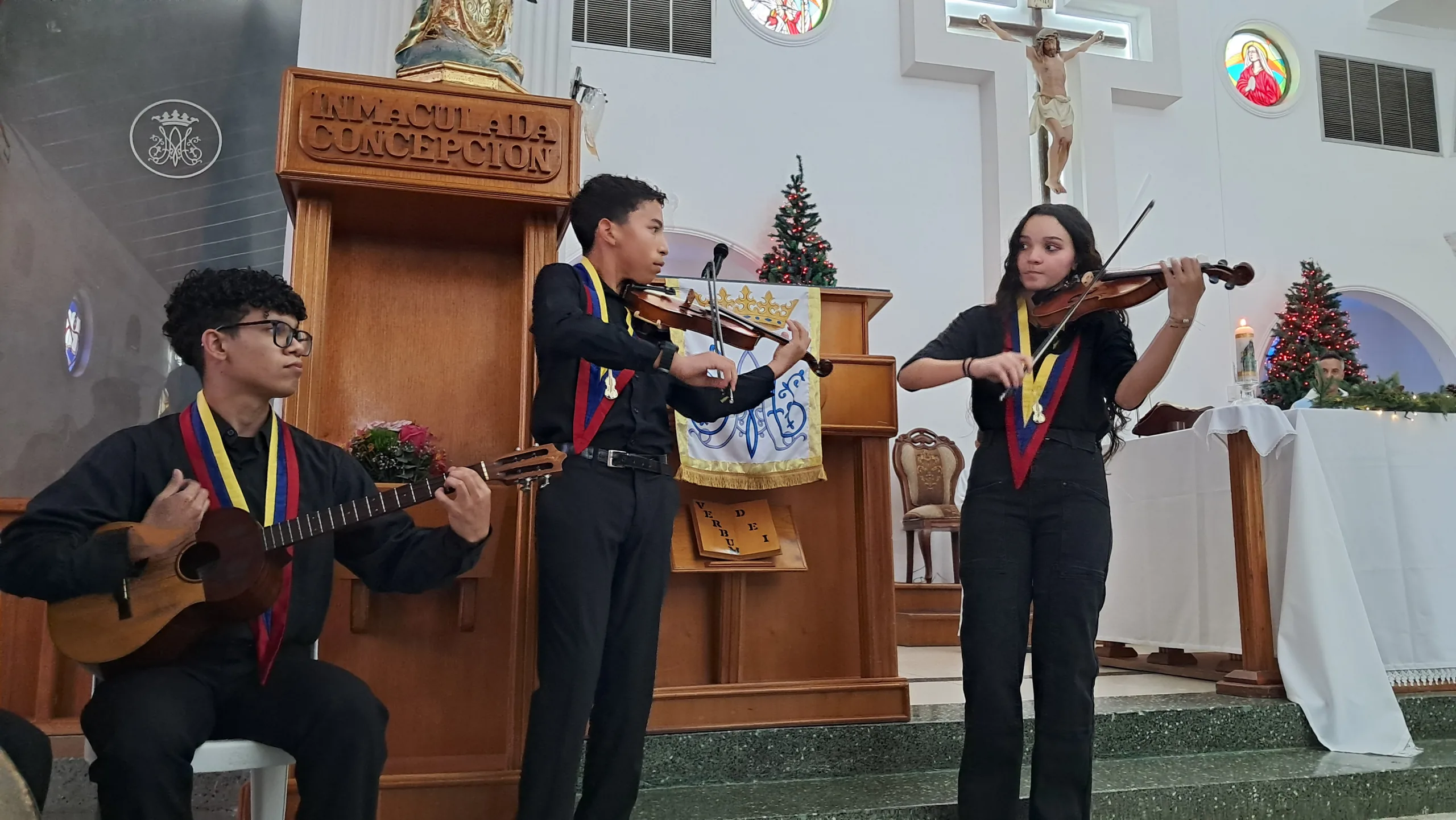 Este miércoles 14 de enero, el municipio Lagunillas se unió al júbilo nacional para celebrar el día de la Divina Pastora.