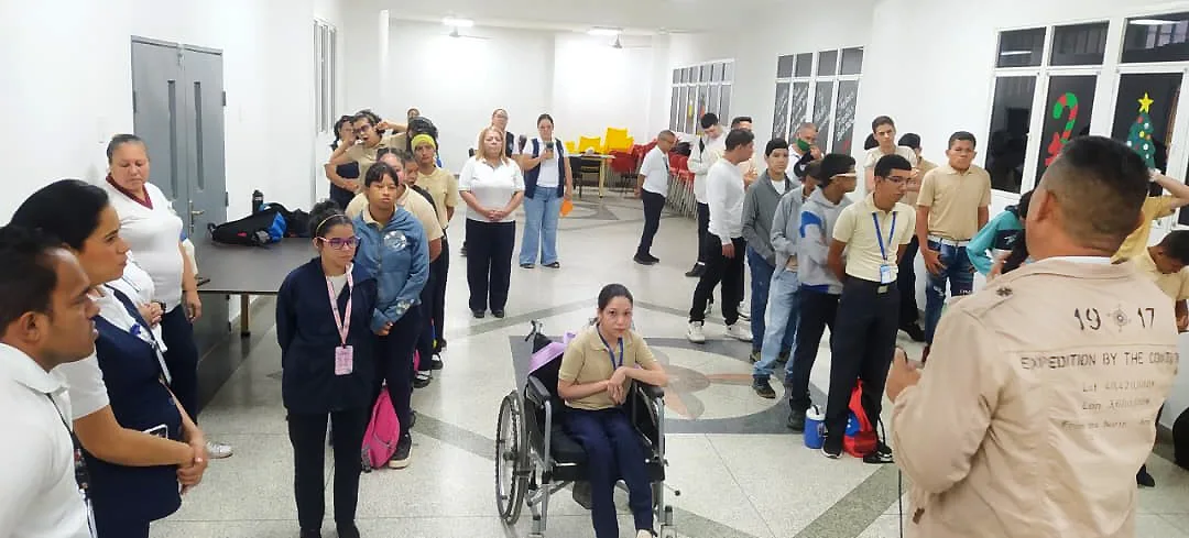 Apertura de instituciones educativas en Cabimas