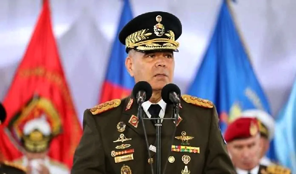 Delcy Rodríguez Comandante en Jefa de la FANB