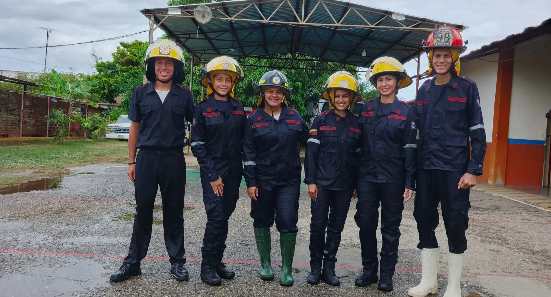 Cuerpo de Bomberos de Valmore Rodríguez fortalece su pie de fuerza con seis nuevos funcionarios