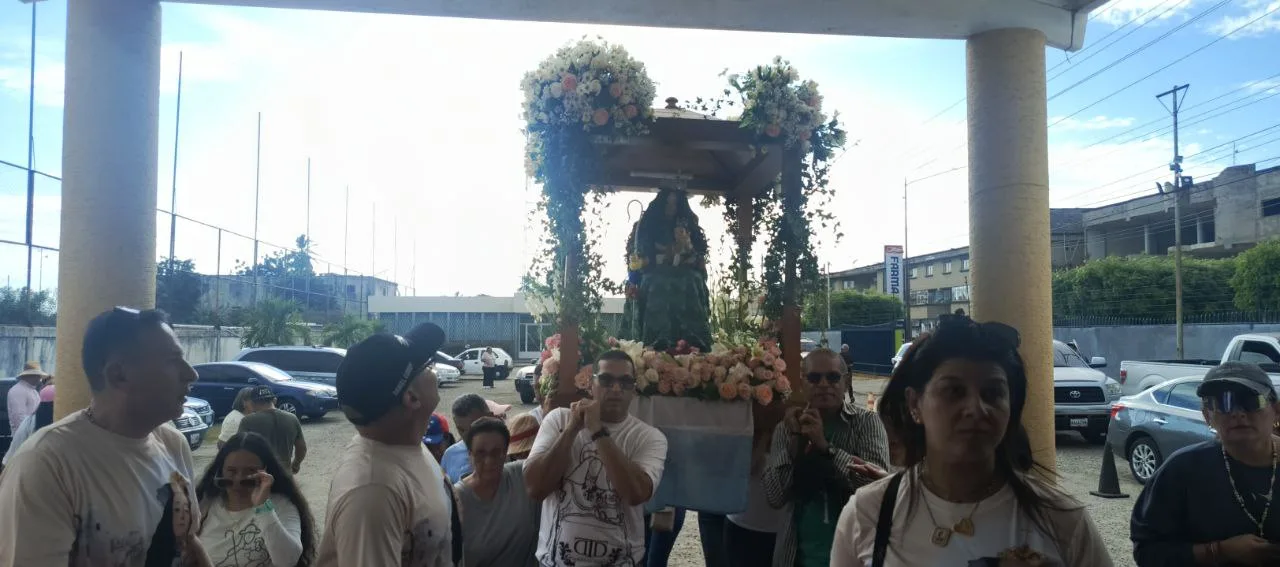 Este miércoles 14 de enero, el municipio Lagunillas se unió al júbilo nacional para celebrar el día de la Divina Pastora.