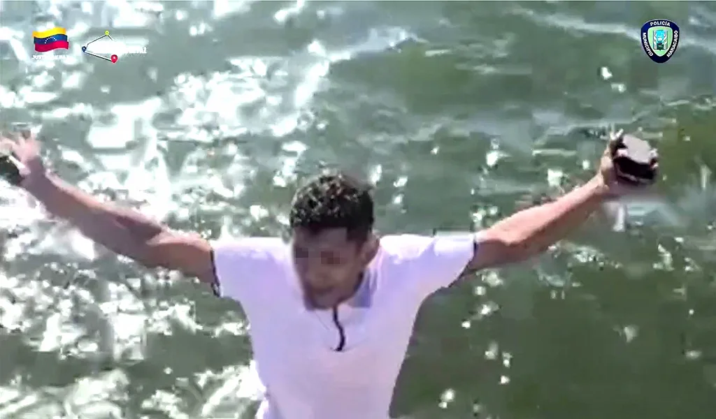 Polimaracaibo rescata a joven tras lanzarse al Lago