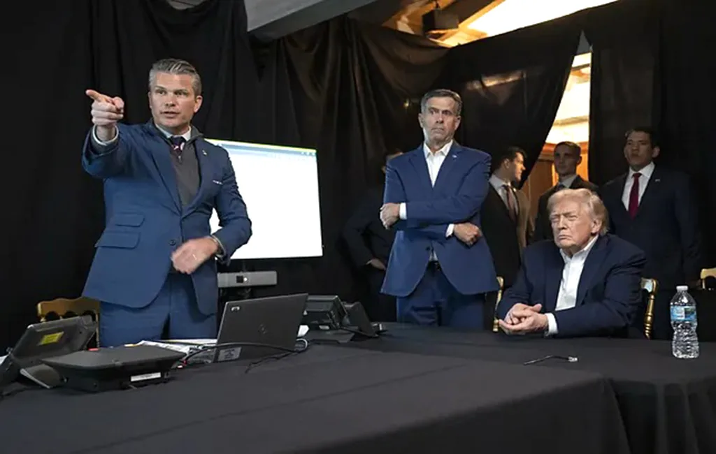 Trump publica fotografías de cómo vio en directo la captura de Maduro