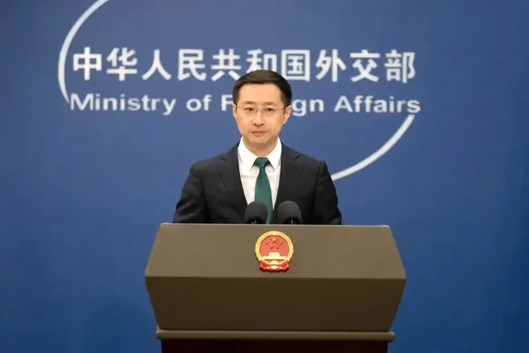 Un enviado especial de China visita a Maduro
