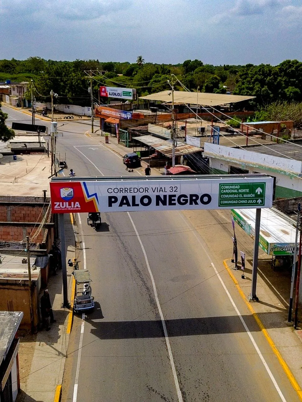 Asfaltado el corredor Las Peonías