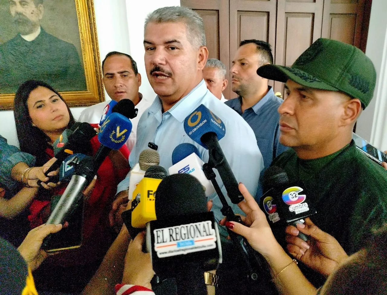 Gobernador Caldera y sector ganadero