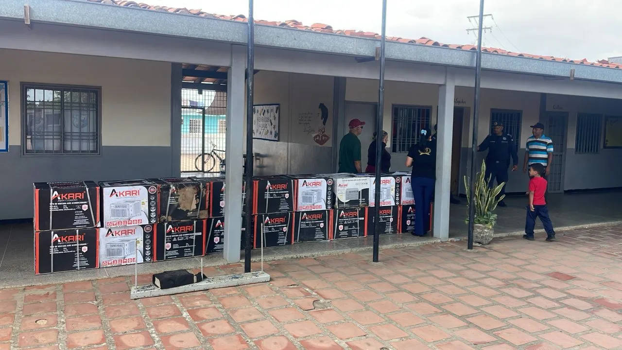 el Consejo Federal de Gobierno (CFG) dio inicio formal a los trabajos de climatización en el Grupo Escolar Bolivariano Venezuela, una de las instituciones educativas más emblemáticas del municipio Lagunillas, estado Zulia.