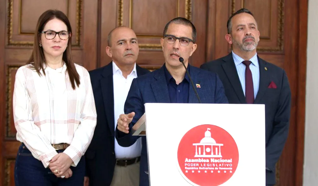 Jorge Arreaza Se han recibido 4 mil 203 solicitudes de Amnistía