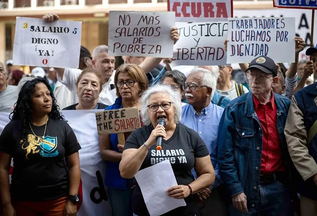Sindicatos exigen respeto a los derechos laborales y aumentos de salarios en Venezuela