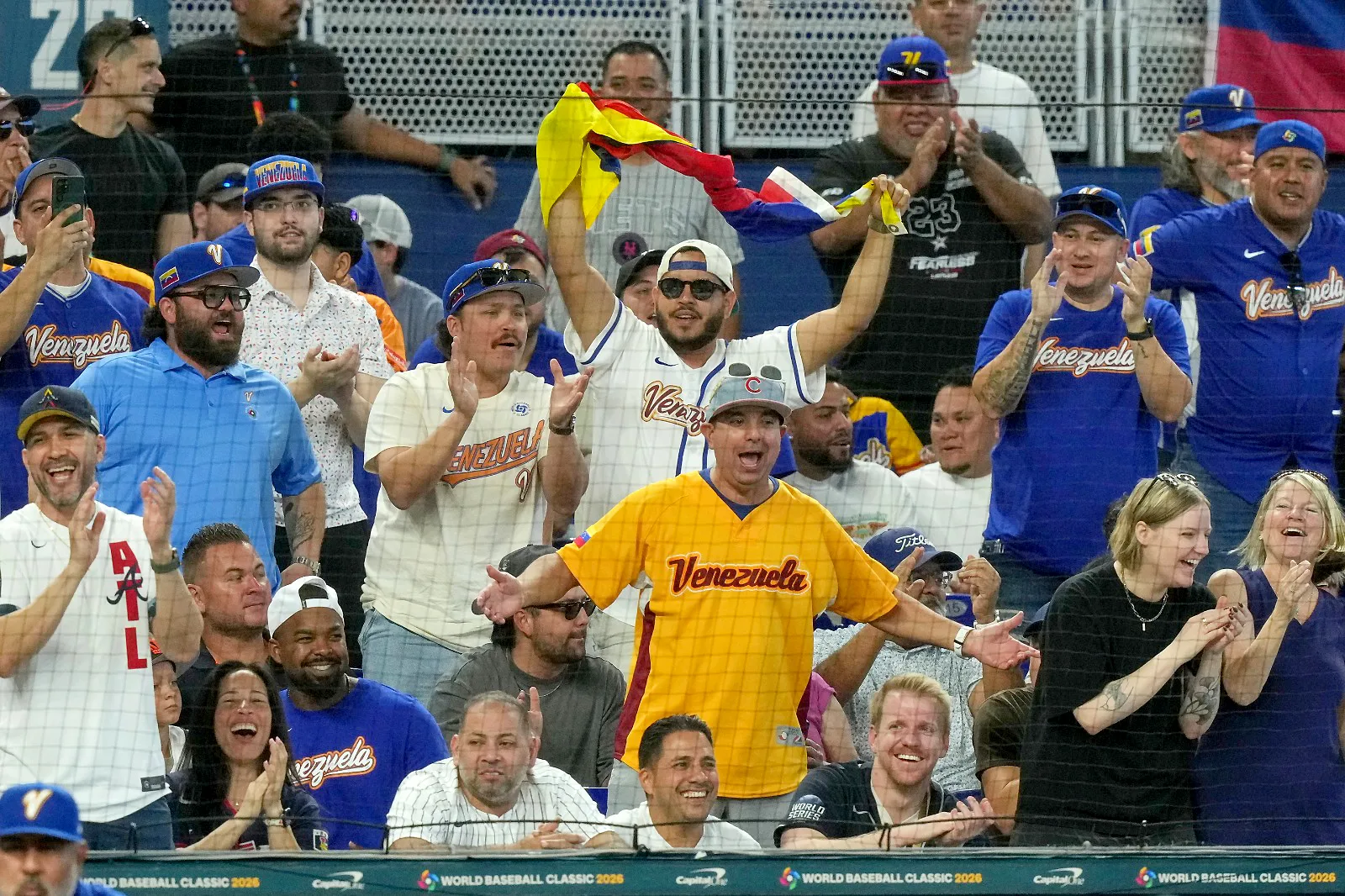 Clásico Mundial de Béisbol Venezuela tuvo un debut exitoso al derrotar a Países Bajos
