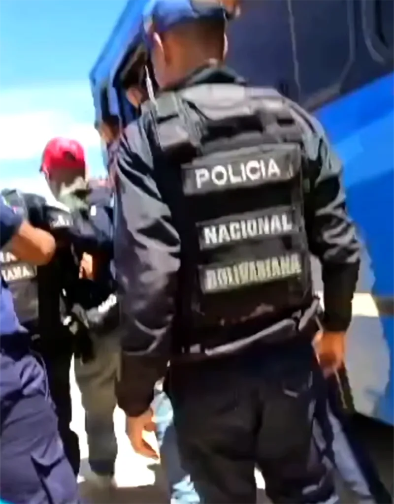 Detienen a hombre por realizar actos obscenos