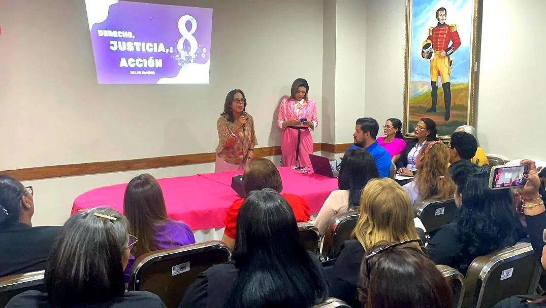 Entre Mujeres en Lagunillas