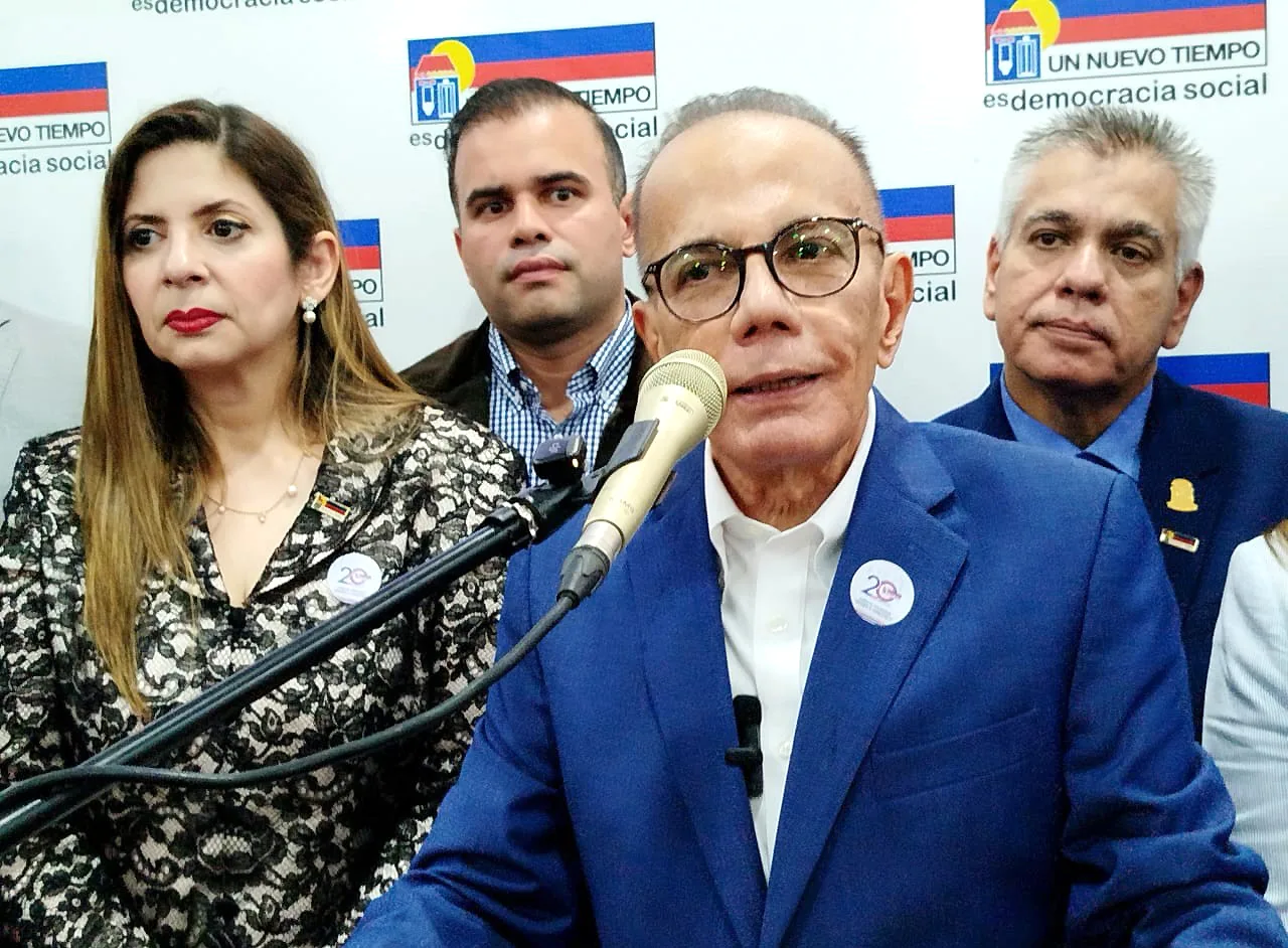 Manuel Rosales unidad 
