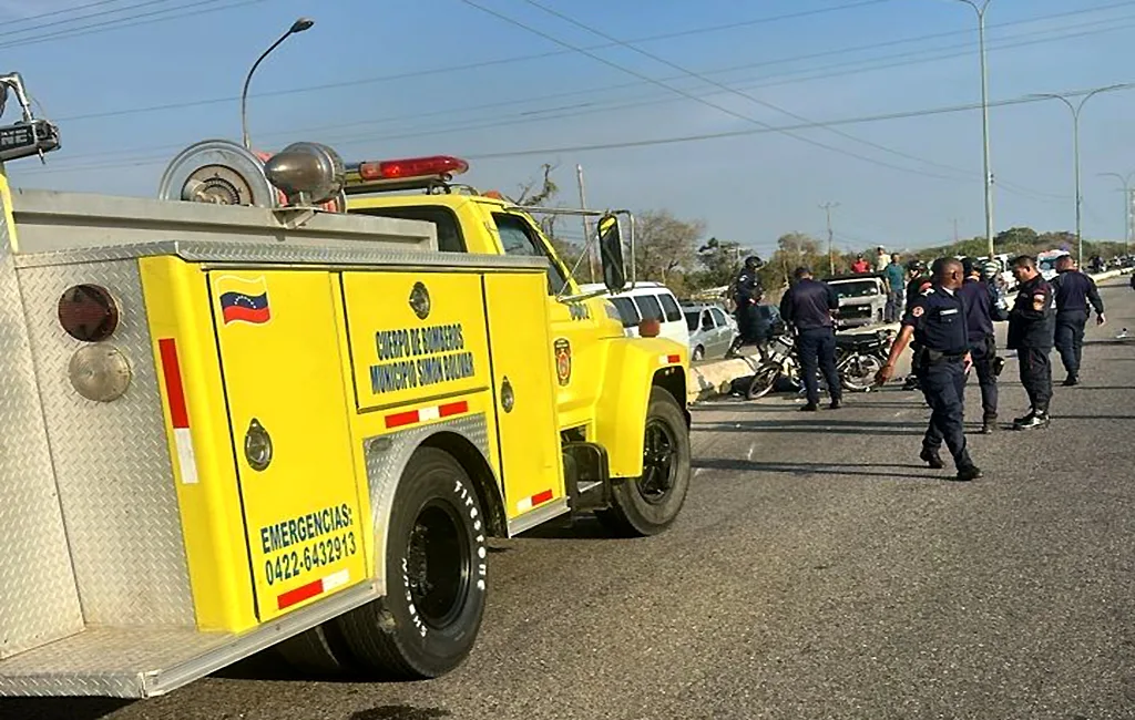 SIMÓN BOLÍVAR colisión entre dos motocicletas