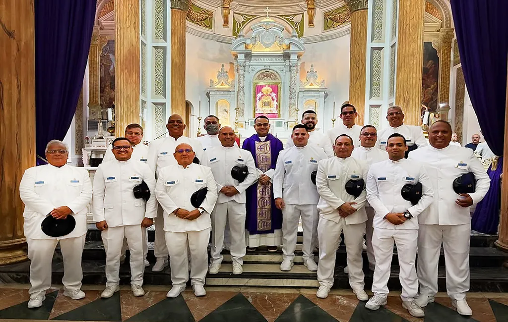 Juramentación Servidores de María