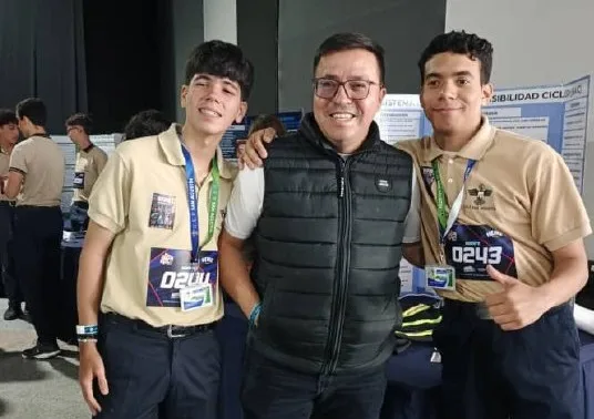 La Unidad Educativa Privada San Agustín de Ciudad Ojeda dejó una huella imborrable en su debut en el Torneo Nacional de Robótica y Tecnología Kurios Educación 2026, celebrado este pasado fin de semana en la ciudad de Caracas.
