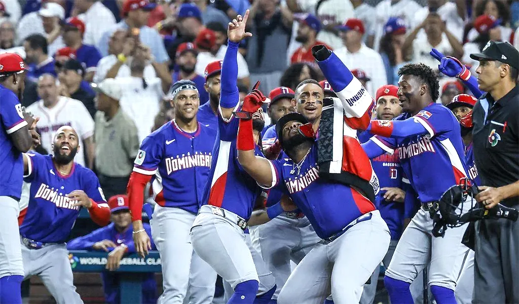 Venezuela cae 7-5 ante Dominicana en el Clásico Mundial Béisbol 2026